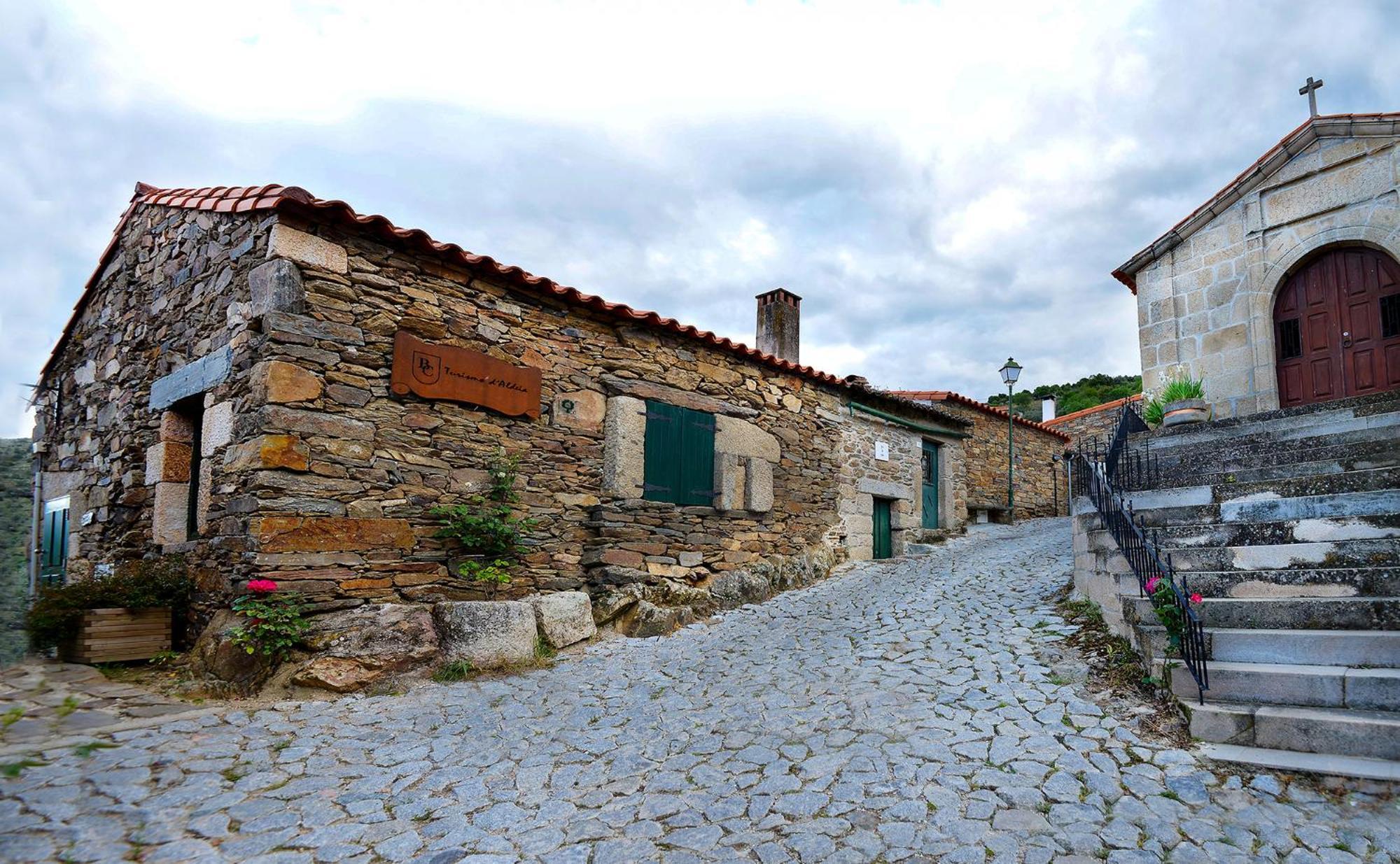 Bairro Do Casal - Turismo D'Aldeia Guest House Vila Nova de Fozcoa Luaran gambar