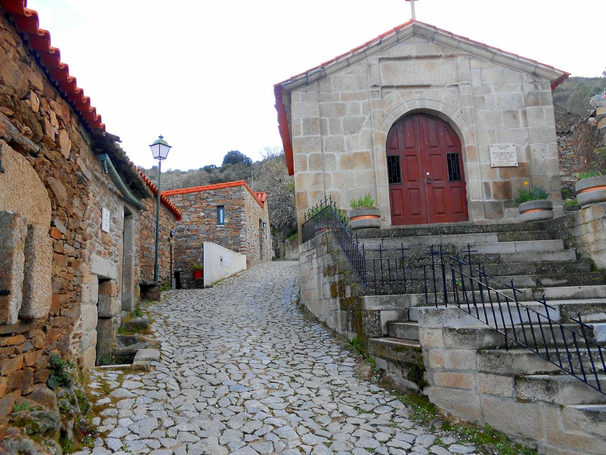 Bairro Do Casal - Turismo D'Aldeia Guest House Vila Nova de Fozcoa Bilik gambar